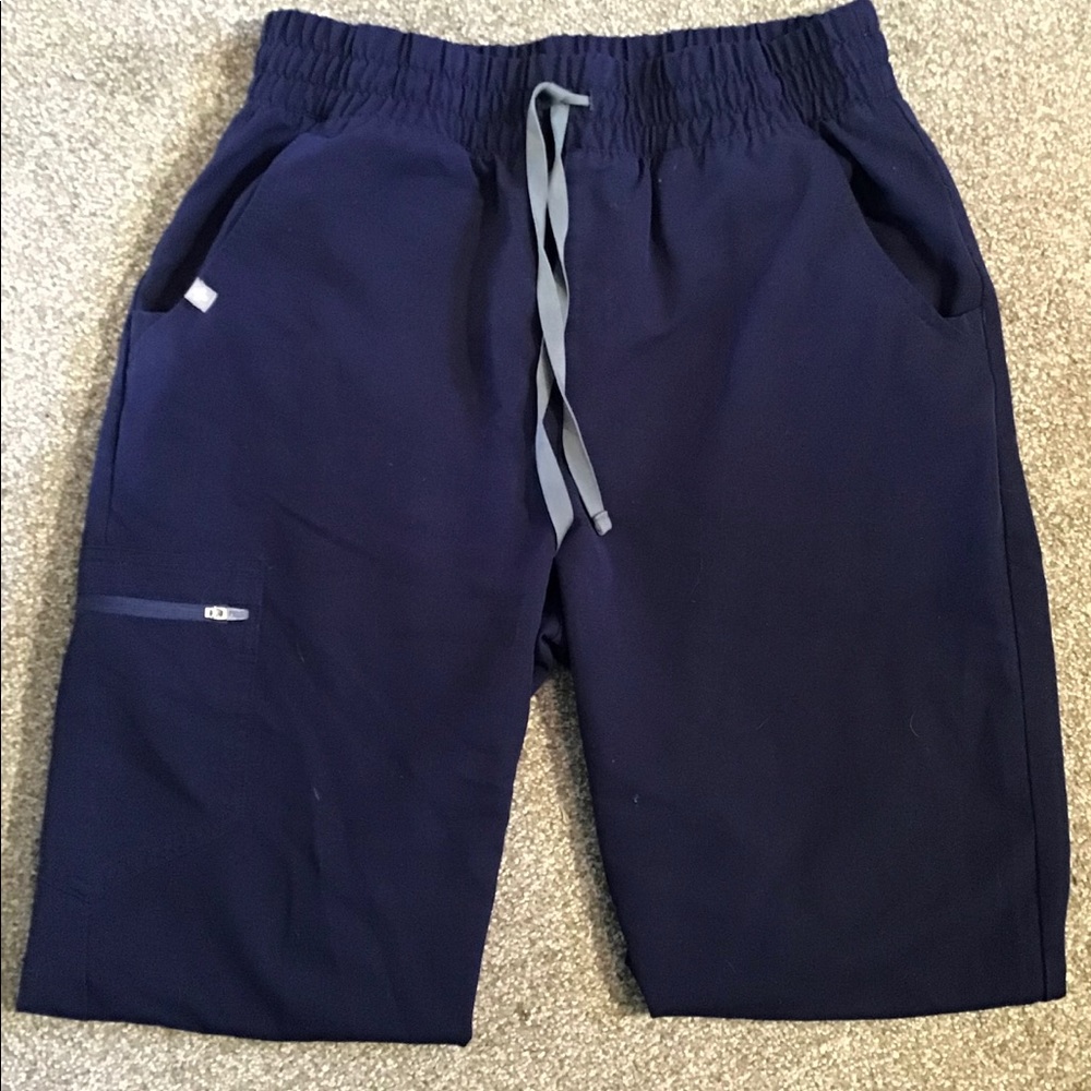 Women’s figs scrub bottoms technical collection size small perfect condi…